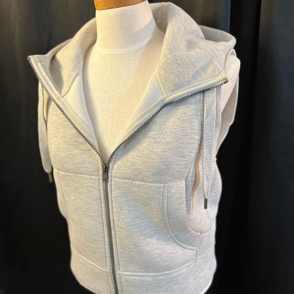 ATHLETA SLEEVELESS SWEATSHIRT W/HOODIE SZ XS